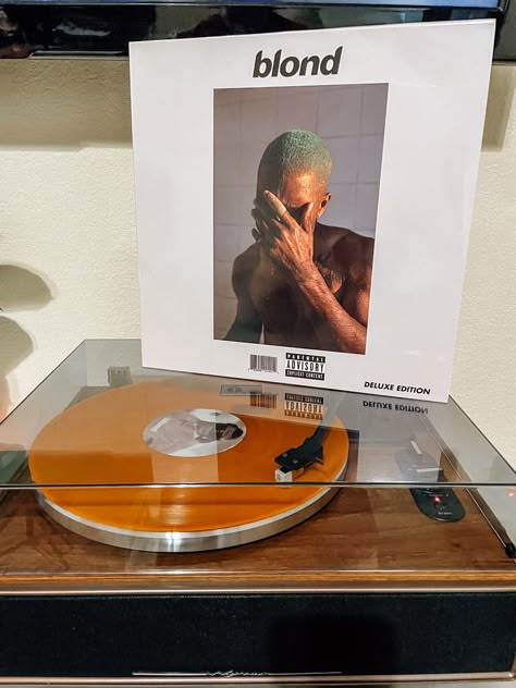 Vinyl Record, Frank Ocean, Blonde, Vinyl Collection Blond Vinyl Frank Ocean, Frank Ocean Blond Vinyl, Blond Frank Ocean Vinyl, Frank Ocean House, Frank Ocean Record, Vinyl Collection Aesthetic, Blond Vinyl, Frank Ocean Vinyl, Vinyl Record Aesthetic