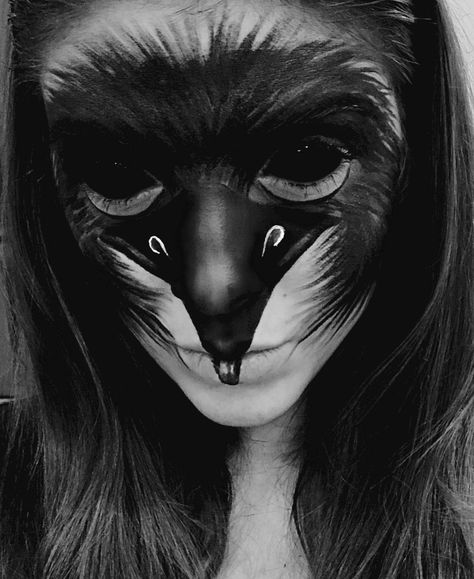 Crow Costume Makeup, Raven Face Paint, Bird Beak Makeup, Crow Makeup Raven Costume, Black Bird Makeup, Crow Makeup Halloween, Crow Face Paint, Crow Costume Womens, Crow Halloween Costume