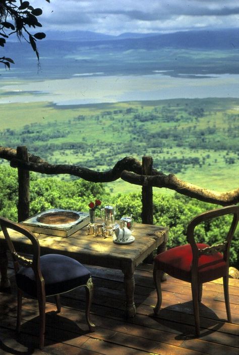 Luxury Safari Lodges in Tanzania: The Ngorongoro Crater Lodge,Tanzania,Serengeti Ngorongoro Crater, Tanzania, A Table, Green