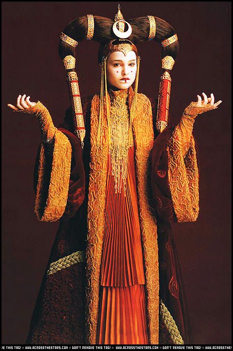 L Cosplay, Deco Cinema, Star Wars Padme, Queen Amidala, Star Wars Fashion, Costumes Diy, Hallowen Costume, Padme Amidala, Star Wars Costumes