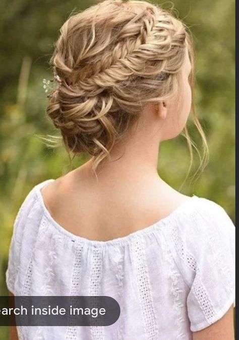 Girls Updo, Easy Updos For Long Hair, Prom Hair Updo, Peinados Recogidos, Flower Girl Hairstyles, Trending Hairstyles, Braids For Long Hair, Box Braids Hairstyles, Curly Hair Styles Naturally