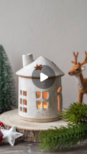 Starry Night Clay, Pottery Lighting, Clay Fairy House, Clay Candle, Sculpture Pottery, Beginner Pottery, Pottery Houses, Diy Air Dry Clay, Light A Candle