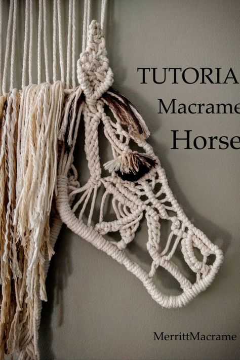 https://www.etsy.com/shop/merrittmacrame/ Macrame Horse, Macrame Owls, Macrame Animals, Art Macramé, Macrame Wall Hanging Tutorial, Macrame Colar, Macrame Knots Tutorial, Macrame Owl, Macrame Knots Pattern