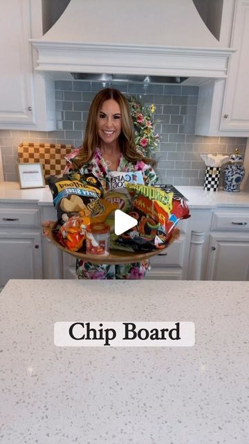 Chips And Dip Charcuterie Board, Mexican Chips, Homemade French Onion Dip, Chips And Dip, French Onion Dip, Chip Board, Snack Board, Onion Dip, Quick Easy Snacks