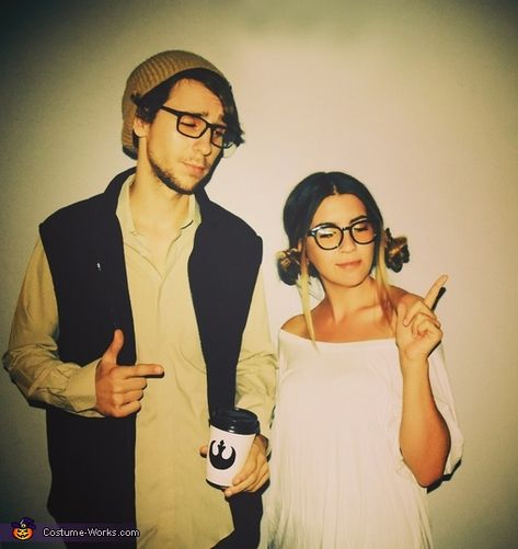 Hipster Han Solo & Princess Leia - Halloween Costume Contest via @costume_works Homemade Couples Costumes, Han Solo Costume, Native American Halloween Costume, Princess Leia Costume, Star Wars Halloween Costumes, Star Wars Couples, Halloween Costumes Diy Couples, Girl Group Costumes, Diy Couples Costumes