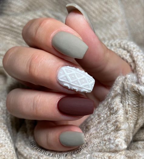 Easy Fall Nail Designs, Angel Tarot, Plaid Nails, Sweater Nails, Simple Gel Nails, Classy Acrylic Nails, Glamorous Nails, Christmas Nails Acrylic, Snacks Recipes