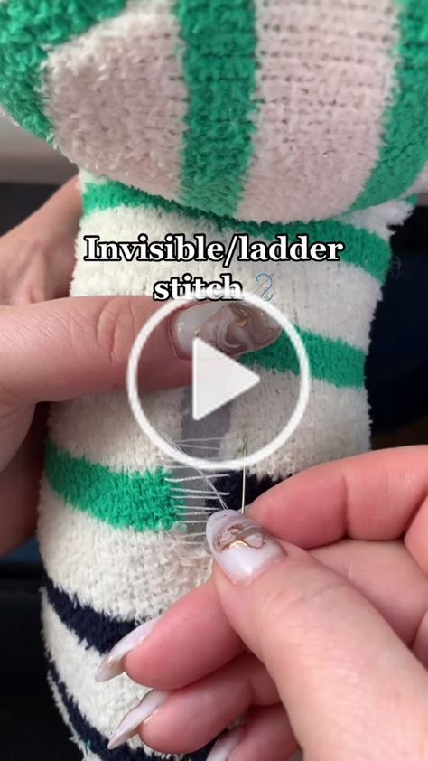 Invisible Ladder Stitch, Clothes Hacks, Invisible Stitch, Ladder Stitch, Clothing Hacks, Diy Furniture, Crochet Hats, Arts And Crafts, Crochet