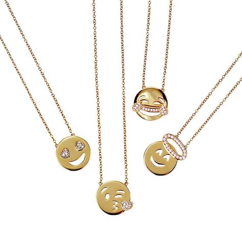 Emoji Necklace, Emoji Jewelry, Wedding Jewelry Photography, Delicate Jewelry Necklace, Pandora Jewelry Necklace, Emoji Clothes, Emoji Gifts, Gina Linetti, Emoji Birthday