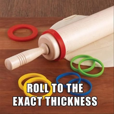 Rolling Pin Rings, Gadgets And Gizmos, Take My Money, Baking Tips, Rubber Bands, Kitchen Tips, Rolling Pin, Household Hacks, Kitchen Hacks