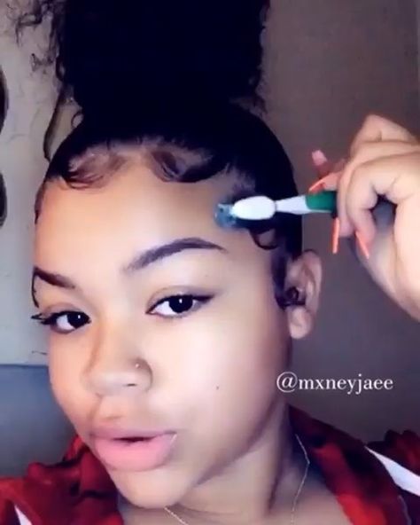 Edges|Hair 30K? 🥶 on Instagram: “Can we get @promo.edges to 1k?🦋 Vc- @mxneyjaee 😍 ... .... ..... #poppinedges #satifyingvideos #satisfying #edges #edgeslaid #got2bglued…” Slick Buns, Got2b Glued, Edges Hair, Baby Hair, Buns, Baby Hairstyles, Hair, On Instagram, Instagram