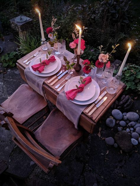 Vday Dinner Table Decor, Dinner For Two Set Up, Intimate Table Setting For Two, Intimate Anniversary Dinner At Home, Valentines Dinner Set Up For Two, Romantic Table For 2, Anniversary Dinner Table Setting, Table For 2 Setting, Romantic Dinner For Two Table Set Up