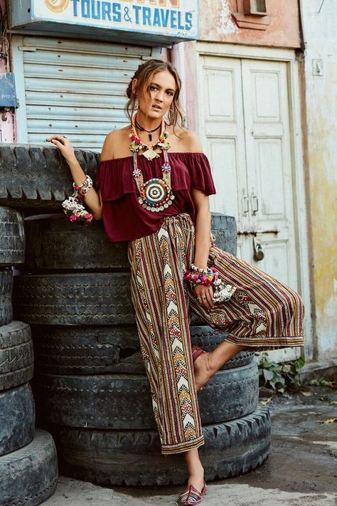 Jungkook Fashion, Bohemian Schick, Outfits With Jordan 1s Fashion Styles, Summer Wear For Women, Look Hippie Chic, Boho Chic Style Outfits, Chic Style Outfits, Stile Boho Chic, Boho Winter