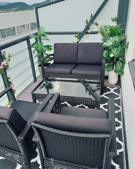 Whimsical Living Room, Patio Table Set, Apartment Patio, Small Balcony Decor, Small Living Room Decor, Apartment Balcony, Home Entrance Decor, Apartment Balcony Decorating, Balcony Design