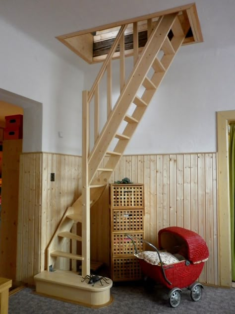 Escalier Loft Stairs Ideas, Scale Loft, Design Casa Piccola, Loft Staircase, Tiny House Stairs, Diy Staircase, Tiny House Storage, Tiny House Interior Design, Loft Stairs