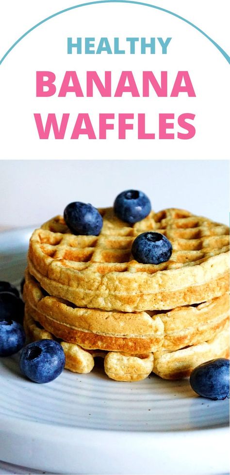 Stack of banana waffles with blueberries on top. Healthy Waffle Recipe Oatmeal, Brinner Ideas, Banana Waffles Healthy, Oat Flour Waffles, Waffles Banana, Sugar Free Waffles, Freezer Friendly Breakfast, Waffles For Breakfast, Waffle Recipe Healthy