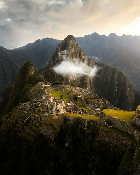 Aerial Photography of Machu Picchu in Peru · Free Stock Photo Machu Picchu Peru Aesthetic, Peru Aesthetic, Machu Picchu Peru, Into The Unknown, Sacred Valley, Dream Trip, Great Smoky Mountains National Park, American Travel, Tourist Spots