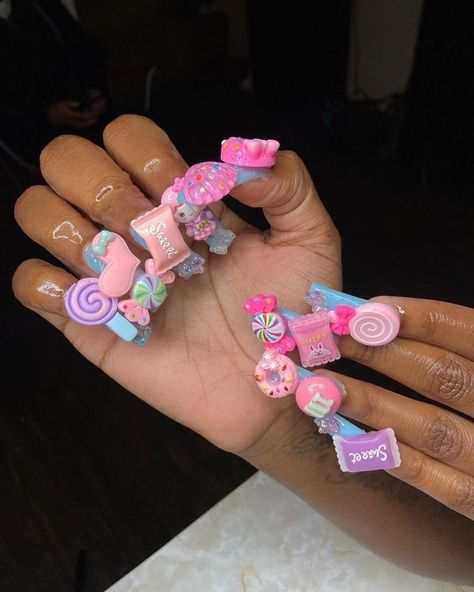 Candy Design Nails, Junky Charm Nails, Candy Nails Designs 3d, Chunky Nail Charms, Candy Charm Nails, Candy Nails Acrylic, 3d Donut, Charm Nails, Donut Ice Cream