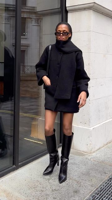 High Knee Boots Outfit Winter, Massimo Dutti Boots, Knee Boots Outfit Winter, Kneehighboots Outfits, Knee High Boots Outfit, Tights Outfits, Knee Boots Outfit, Fall 23, Black Outfits