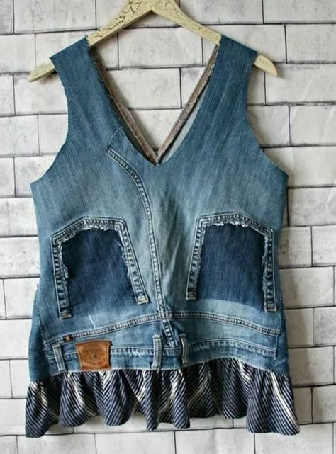 Diy Jeans Upcycle, Empire Waist Shirt, Jeans Upcycle, Jean Diy, Up Cycle, Diy Clothes Refashion, Hippie Clothing, Diy Jeans, Upcycle Clothes Diy