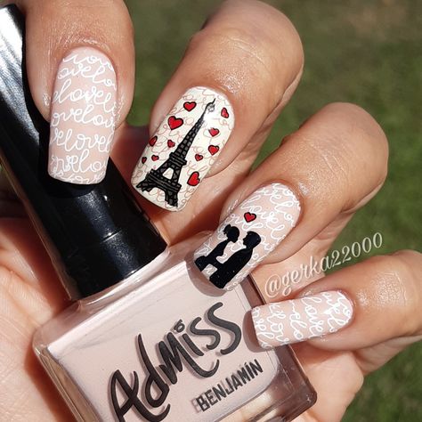 #love #Paris love nail design #nails #nailsdesing #gerka22000 Pairs Nails Design, Propose Day Nail Art, Paris Nail Art Design, Nails Paris Design, Paris Nails Ideas, London Nails Designs, Paris Inspired Nails, Anniversary Nail Art, Paris Nails Designs