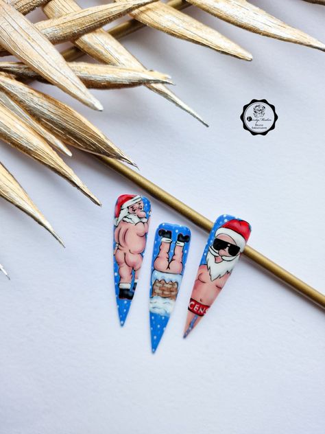 Santa Nail Art Christmas, Ugly Christmas Nails Funny, Funny Christmas Nails, Cartoon Christmas Nails, Christmas Character Nails, Stephs Nails, Navidad Nails, Korean Manicure, Santa Nail Art