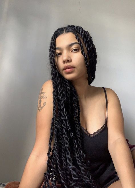 Cute Box Braids Hairstyles, Twist Braid Hairstyles, Protective Hairstyles Braids, Pretty Braided Hairstyles, Hairdos For Curly Hair, Girls Hairstyles Braids, African Braids Hairstyles, Black Braids, Box Braids Hairstyles