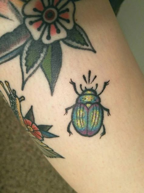 Scarab Tattoo, Beetle Tattoo, Funky Tattoos, Insect Tattoo, Bug Tattoo, Tatuaje A Color, Dope Tattoos, Skin Art, Piercing Tattoo