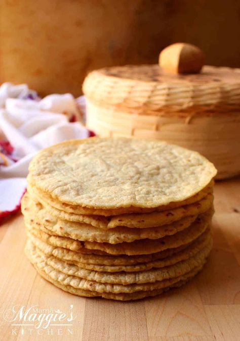 Corn Tortilla Empanadas, Authentic Mexican Corn, Making Corn Tortillas, Corn Tortilla Recipes, Healthy Breads, Staple Foods, Fancy Kitchen, How To Make Corn, Homemade Corn Tortillas