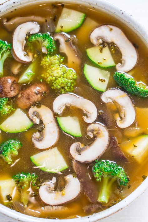 Easy 30-Minute Mushroom Vegetable Soup - Healthy, light yet satisfying, and full of rich savory flavor!! An Asian-inspired twist on vegetable soup that you'll LOVE!! Soup Recipes Asian, Fall Side Dishes, Mushroom Vegetable, Asian Products, Autumn Side Dishes, Vegetable Soup Healthy, Averie Cooks, Recipes Asian, Asian Vegetables