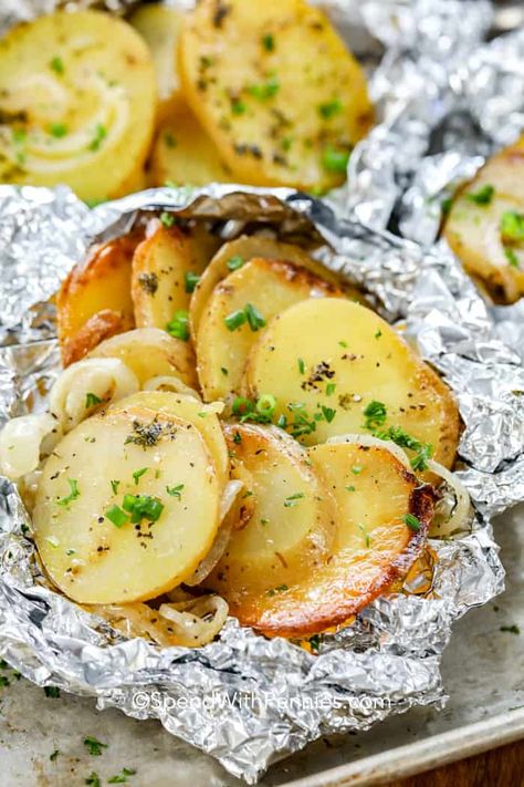 Make these potato packets on the grill, in the oven or over a campfire! With potatoes, onions and butter as the base you can customize this dish for any meal! Add cheese, or chicken for a full meal. #spendwithpennies #grilledpotatopackets #potatofoilpackets #grillingrecipes #campingrecipes #hobodinners Grilled Sliced Potatoes, Sliced Potatoes On The Grill, Camp Cafeteria, Grill Dinners, Grilled Potato Packets, Foil Potatoes On Grill, Foil Potatoes, Nursing Foods, Potato Packets