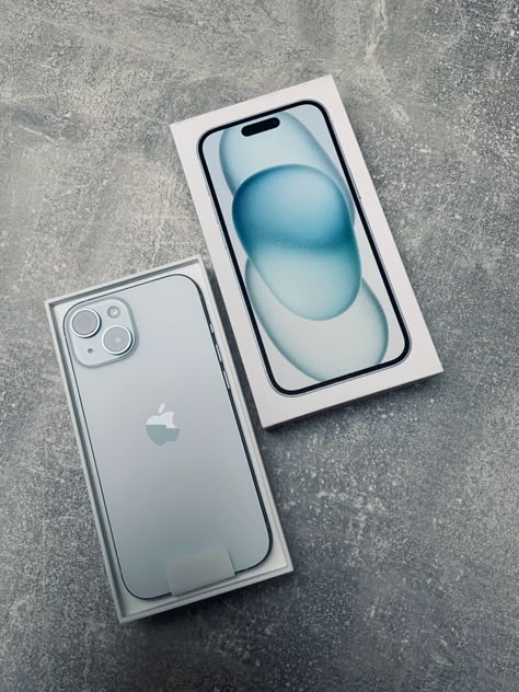 Iphone 15 Plus Blue, Iphone 15 Blue Aesthetic, Iphone 15 Blue, Mint Phone Case, Lavender Aesthetic, Iphone Obsession, Pretty Phone Cases, Birthday Wishlist, Apple Phone