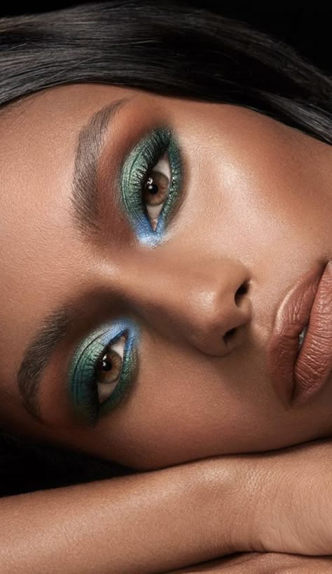 Makeup Competition Ideas, Extravagant Makeup, Eye Makeup Trends, Green Eye Makeup, Beach Wedding Makeup, Maquillage On Fleek, Beach Looks, Bridal Eye Makeup, Eye Makeup Styles