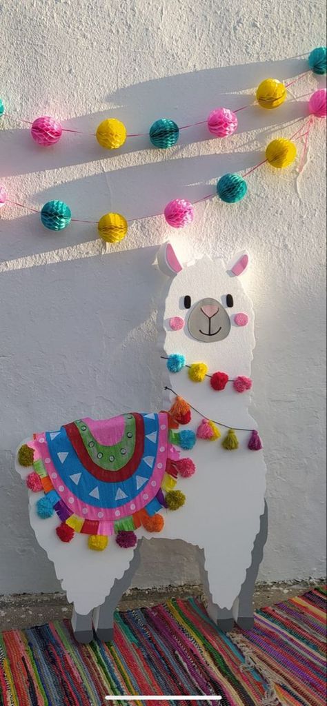 Peruvian Party Decorations, Peru Decor, Llama Party Decorations, Alpaca Party, Llama Birthday Party, Llama Decor, Llama Party, December Activities, Bee Birthday Party