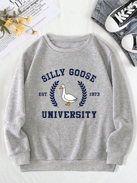 Cartoon And Slogan Graphic Thermal Lined SweatshirtI discovered amazing products on SHEIN.com, come check them out! Silly Goose University, Funny Goose, Sweater Season, Silly Goose, University Sweatshirts, Sports Sweatshirts, Winter Sweatshirt, Casual Sporty, Winter Tops