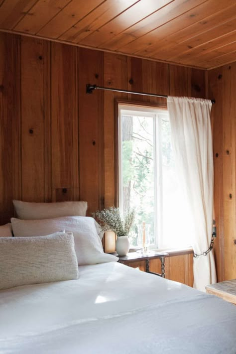 Bedrooms With Wood Paneling Walls, Wood Panelling Decor, Wood And Pink Interior, Style Wood Panel Walls, Wood Panel Attic, Wood Paneling In Bedroom, Wood Paneling Room Ideas, Painted Vertical Wood Paneling, Wooden Room Ideas