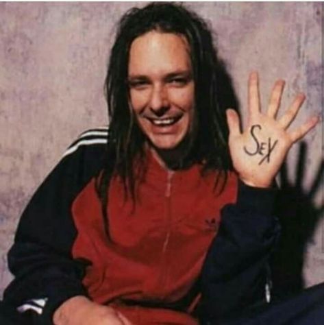 John Davis, Jonathan Davis, Limp Bizkit, All In The Family, Music Stuff, Cutie Patootie, Music Bands, Rock Bands