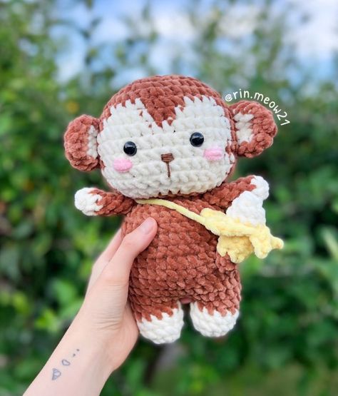 Crochet Cute Bon the Monkey Amigurumi Free Pattern – Free Amigurumi Fun Bags To Sew, Crochet Monkey Plush, Cute Crochet Stuffed Animals, Monkey Crochet Pattern Free, Crochet Monkey Pattern Free, Cute Crochet Plushies, Crocheted Monkey, Kawaii Monkey, Monkey Crochet Pattern