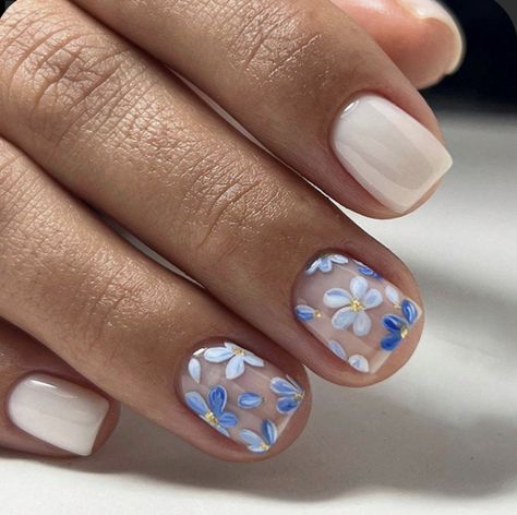 Memorial Day Nails, Short Fake Nails, Press On Nails Short, Spring Nail Trends, Manicure Inspiration, Lovely Nails, Stick On Nails, Nail Designs Spring, Cute Nail Designs