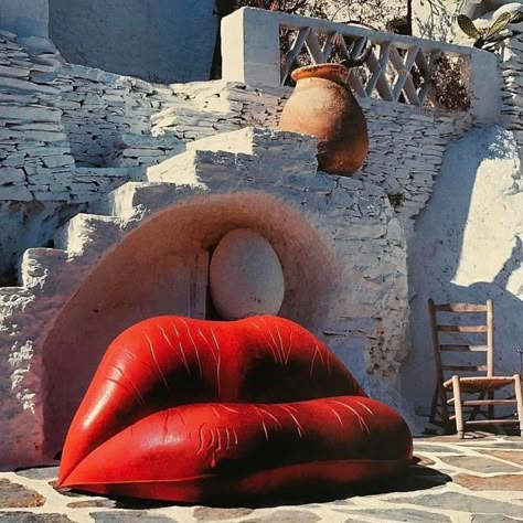 Cadaques Spain, Lips Sofa, Architecture Cool, Costa Brava, Salvador Dali, Dali, Vintage Design, Ibiza, Surrealism