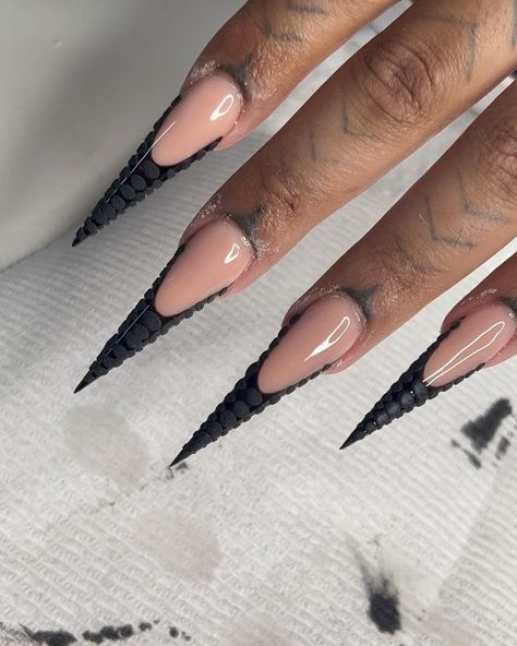 Acrylic Nails Stiletto, Stilleto Nails Designs, Classy Acrylic, Sharp Nails, Acrylic Toes, Acrylic Toe Nails, Summer Nail Art, Drip Nails, Aesthetic Nails