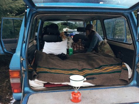 Photo Vanlife Aesthetic, Bus Life, Van Home, Van Living, Van Camping, Road Trippin, Gap Year, Car Camping, Future Life