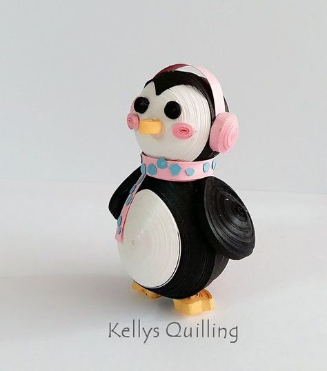 Quilling Penguin, 3d Paper Quilling, Fun Diy Ideas, Quilling Dolls, Diy Quilling Crafts, Christmas Quilling, Paper Quilling Earrings, Neli Quilling, Quilling Animals