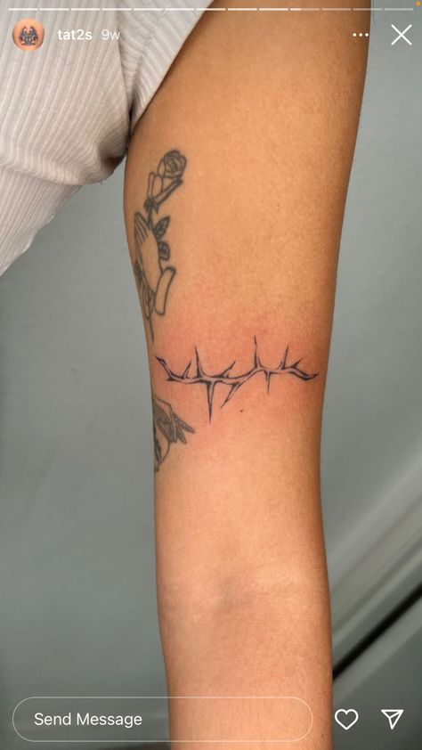 Fillet Tattoo Ideas, Dainty Barbed Wire Tattoo, Girly Barbed Wire Tattoo, Barbed Wire Elbow Tattoo, Bobwire Tattoos For Women, Crown Of Thorns Tattoo Armband, Thorn Spine Tattoo, Boohoo Tattoo, Small Horizontal Tattoo