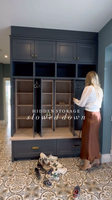 H I D D E N S T O R A G E Storage, storage, storage. You can never have enough, and when it’s hidden 😍😍😍 even better. Cathal… | Instagram Small Mudroom Ideas, Mudroom Remodel, Mud Room Entry, Entryway Closet, Mudroom Lockers, Mudroom Entryway, Mudroom Laundry Room, Mudroom Decor, Mud Room Storage