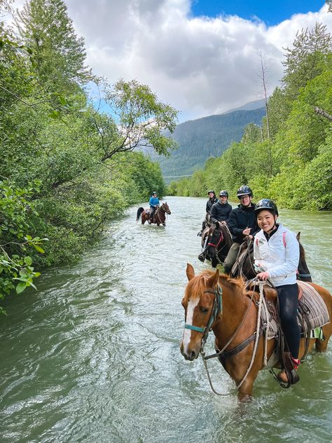 Pemberton Bc, Joffre Lake, Vancouver Restaurants, Sea To Sky Highway, Best Hiking Backpacks, Toronto Girls, Toronto Travel, Hiking Poles, Cozy Cafe