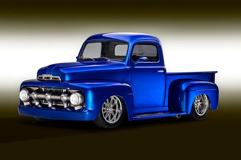 How a 1951 Ford F-1 Went From Farm Truck to Vegas Show Star F1 Interior, 1951 Ford Truck, 1951 Ford F1, Blueprint Engines, Car Reference, Street Rodder, Cars 4, Custom Rods, Vegas Shows