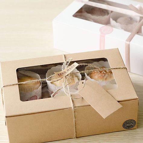 Kraft Box Packaging, Biscuit Cupcakes, Cake Boxes Packaging, Bakery Packaging Design, Bake Sale Packaging, Cupcake Packaging, Paper Cake Box, Paper Box Diy, Bread Packaging