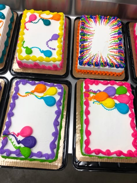 Sheet Cake Borders, Cute Square Cake, Cute Sheet Cake Designs, Sheet Cake Border Ideas, Easy Birthday Sheet Cake Decorating, Sheet Cake Ideas Decorated, Sheet Cake Birthday Cake Ideas, Grocery Store Cake Designs, Quarter Sheet Cake