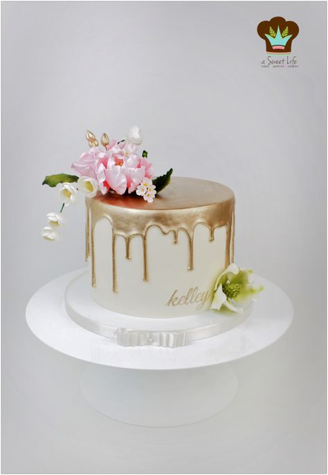 One Teir Wedding Cakes, Two Teir Birthday Cakes, One Teir Wedding Cake, Gold Dripping Cake, Cake With Gold Drip, Sprinkle Drip Cake, 15 Cakes, Unique Cake Designs, Easter Desserts Cake