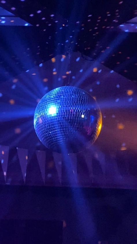 Disco Dance Party Videos, Dj Video Background, Disco Video, Bola Disco, Samsung Wallpaper Android, Dance Background, Moving Backgrounds, Disco Theme, Dj Images